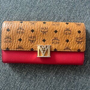 MCM Large Chain Wallet